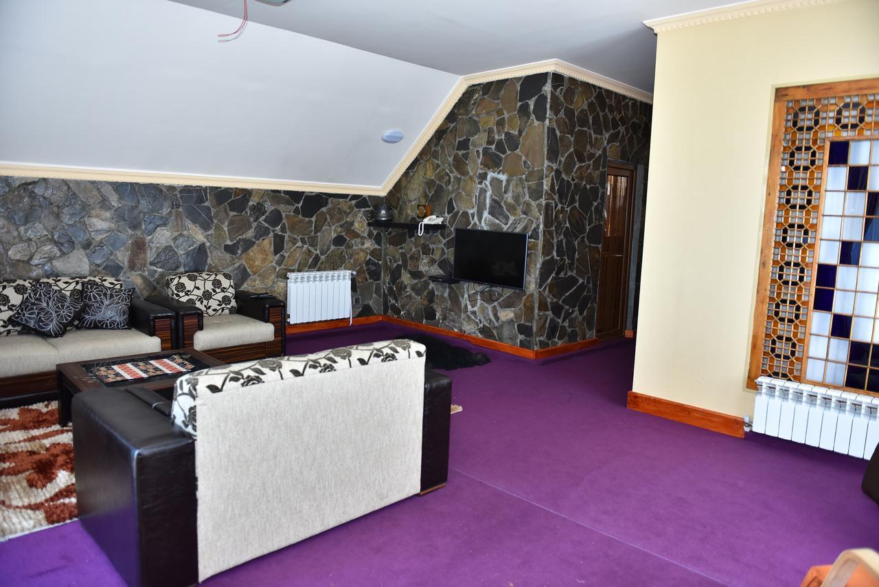 Inci Design Hotel & Hostel Sheki Exterior photo