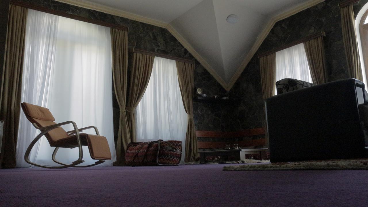 Inci Design Hotel & Hostel Sheki Exterior photo